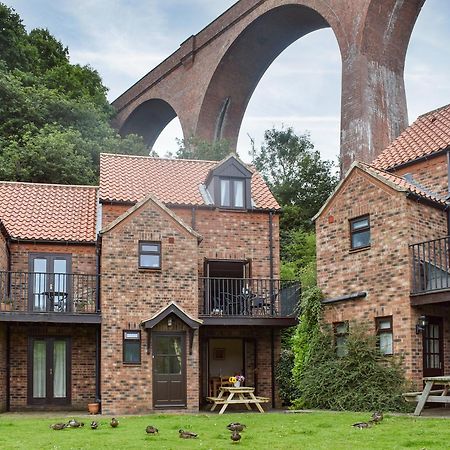 Quackers Villa Whitby Dış mekan fotoğraf